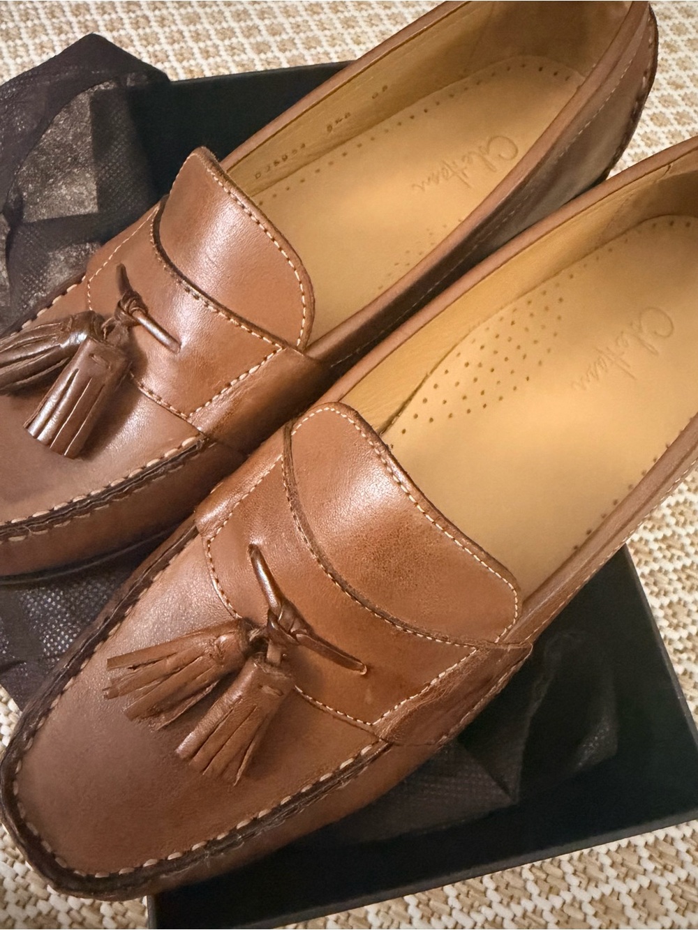 Cole Haan women’s Ryann Brown Leather Tassel Loafers 8.5